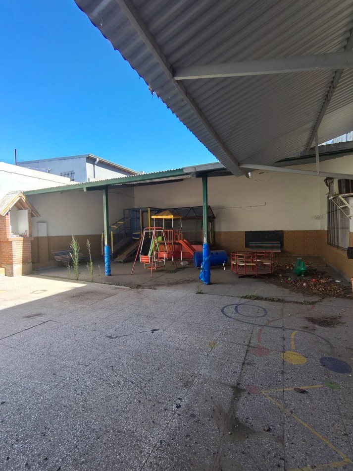 IMPORTANTE PROPIEDAD PARA USO PROFESIONAL O INSTITUCIONAL