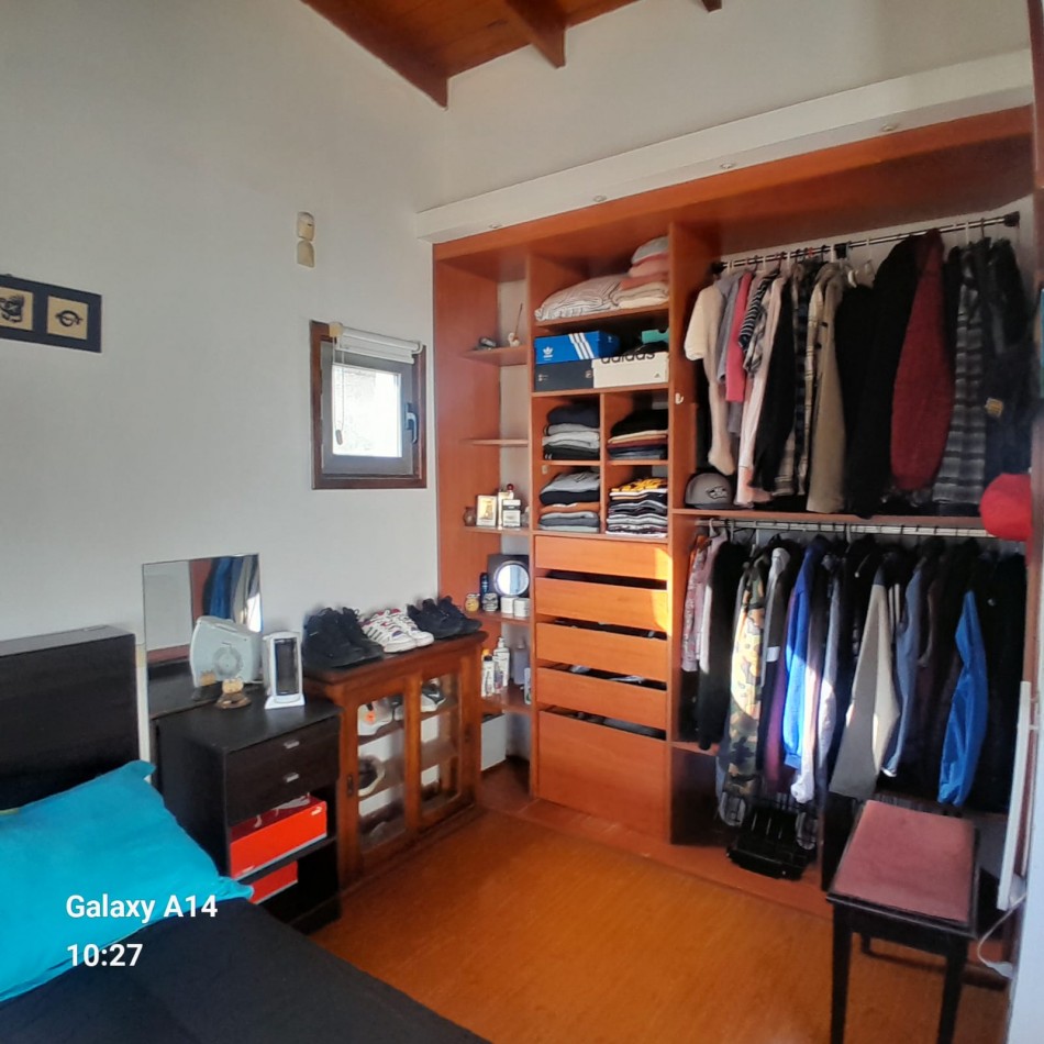 CASA DE HERMOSO DISEÑO EN SIERRAS DE LOS PADRES