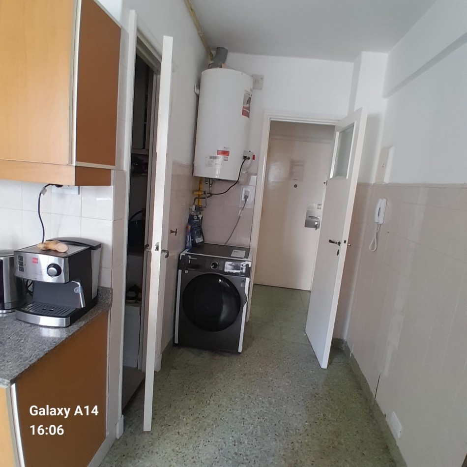 DEPARTAMENTO DE 3 AMBIENTES EN ZONA CENTRO
