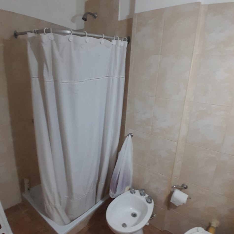 DEPARTAMENTO DE 2 AMBIENTES AMOBLADO