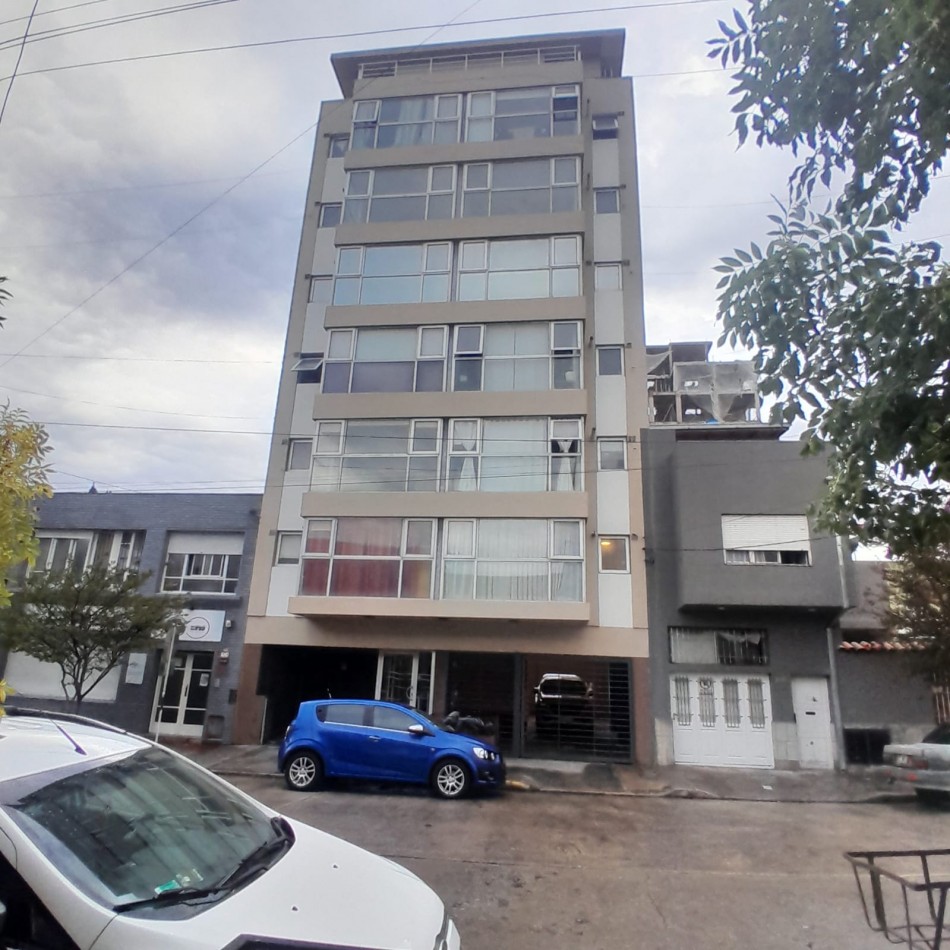 SEMIPISO DE 2 AMBIENTES A LA CALLE, APTO CREDITO