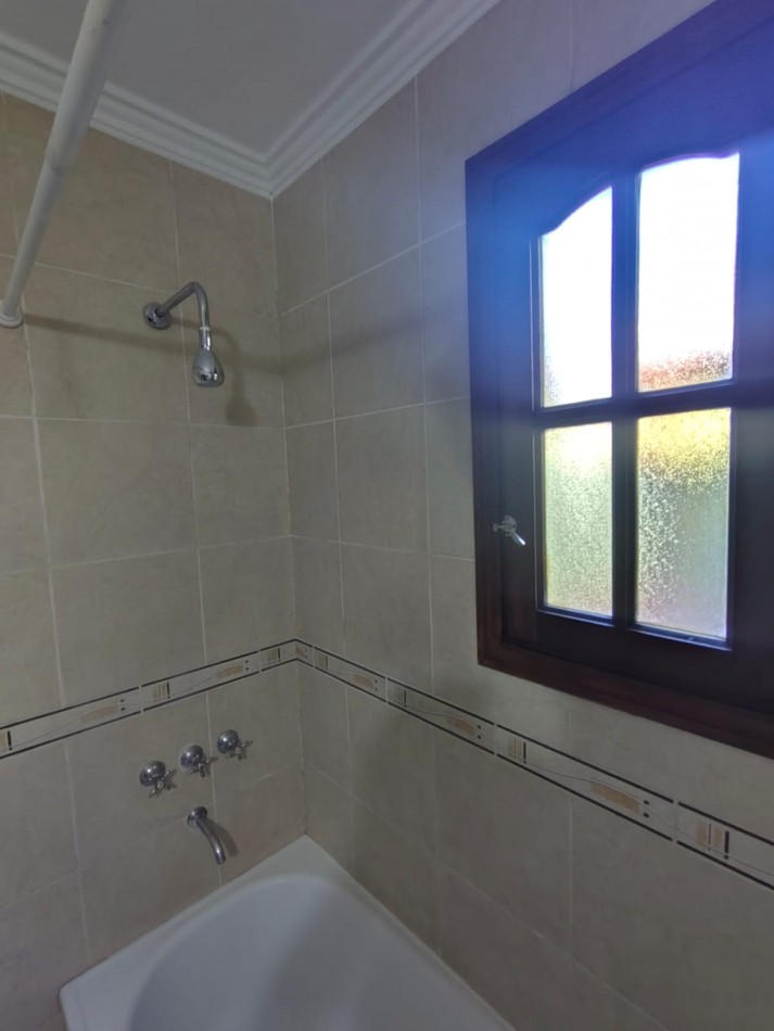 HERMOSO PH DE 4 AMBIENTES AMPLIO Y LUMINOSO