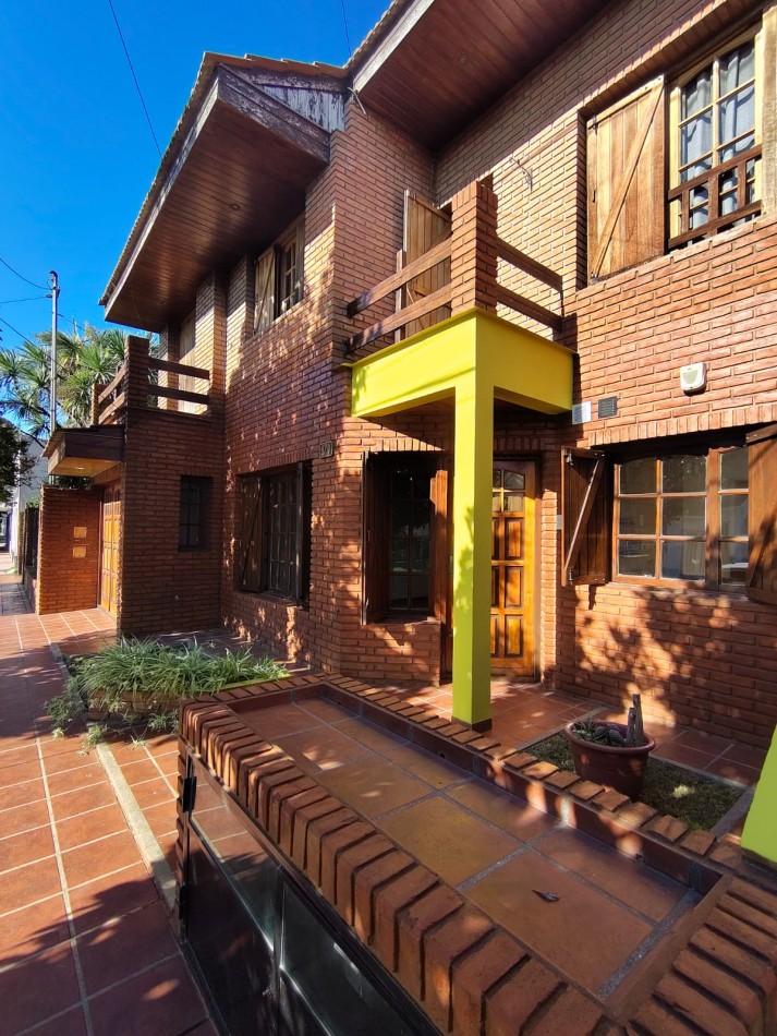 HERMOSO PH DE 4 AMBIENTES AMPLIO Y LUMINOSO