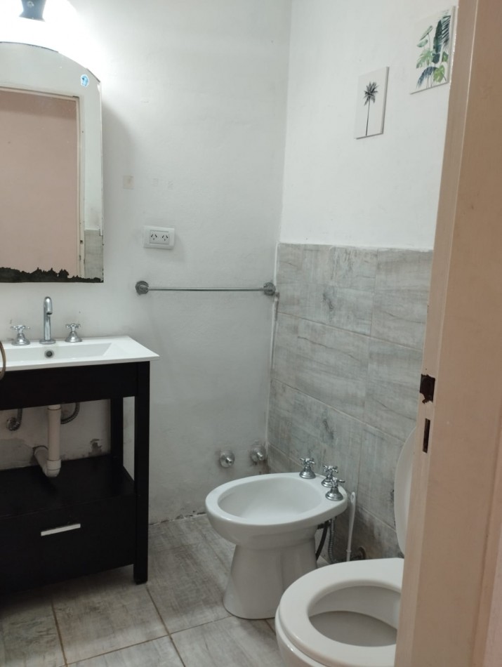 EN VENTA. DEPARTAMENTO DE TRES AMBIENTES EN COMPLIEJO CERRADO SOBRE AV LIBERTAD 5500