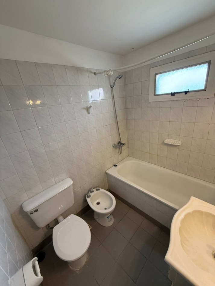 DUPLEX 3 AMBIENTES SOBRE NECOCHEA AL 7200