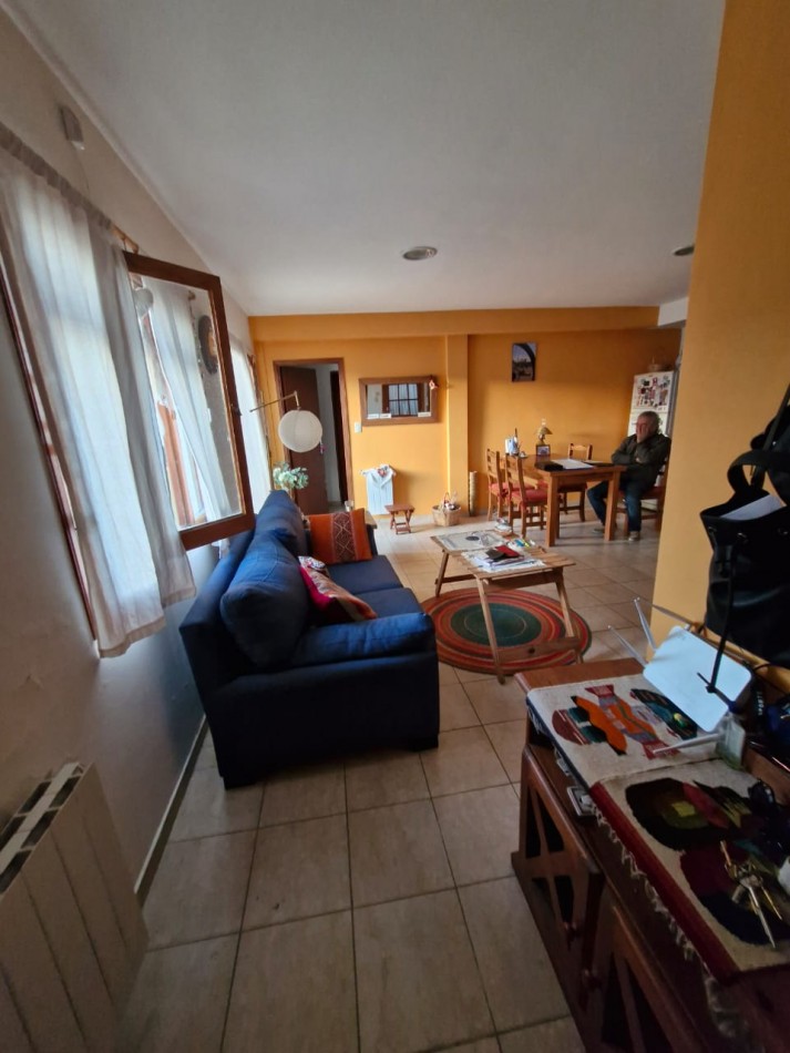 DEPARTAMENTO TIPO PH DE 3 AMBIENTES EN UN PRIMER PISO