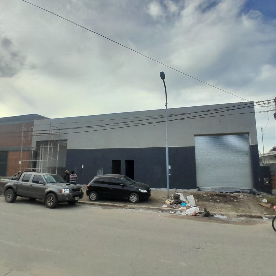 GRAN GALPON A ESTRENAR EN AYACUCHO Y VICTORIANO MONTES