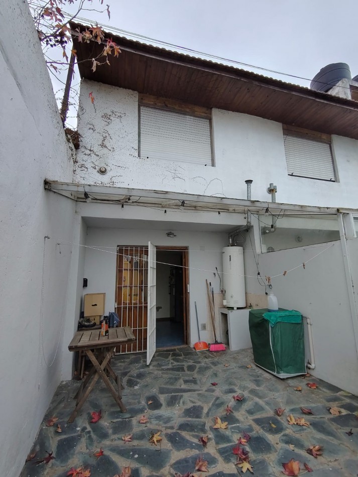 DUPLEX 4 AMBIENTES EN BARRIO SAN JUAN