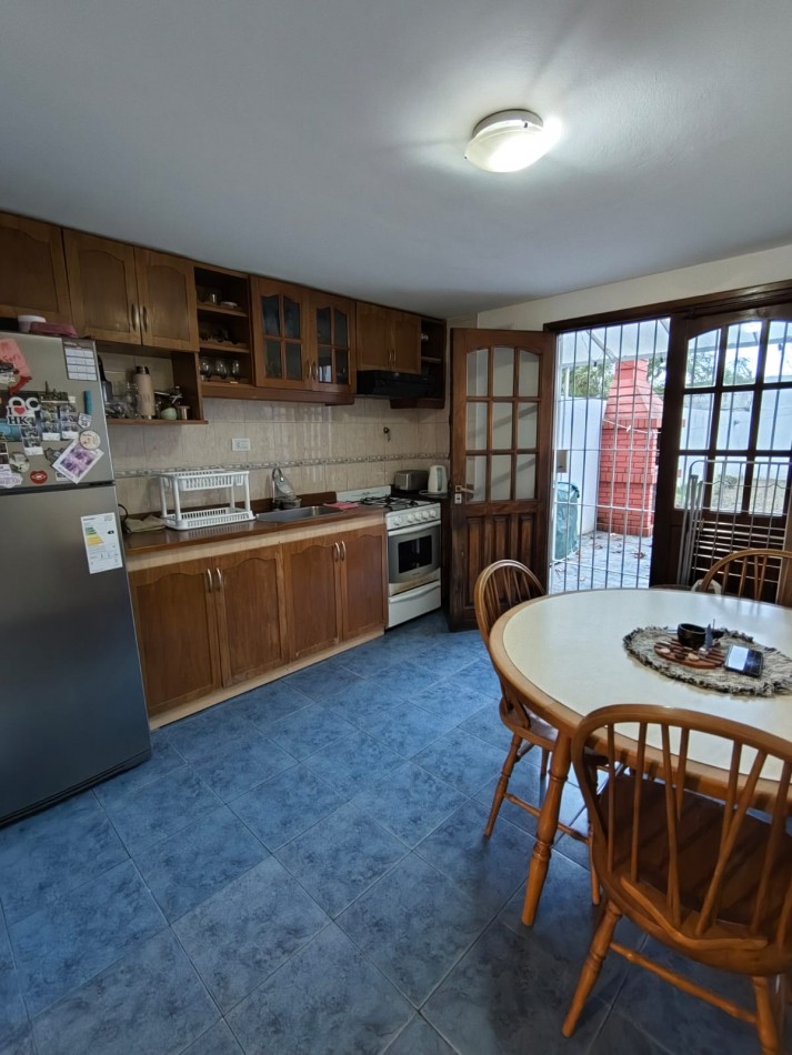 DUPLEX 4 AMBIENTES EN BARRIO SAN JUAN