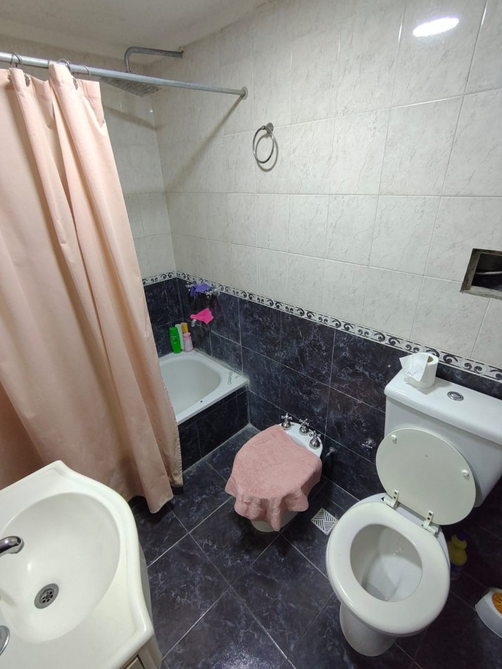 DUPLEX 4 AMBIENTES EN BARRIO SAN JUAN