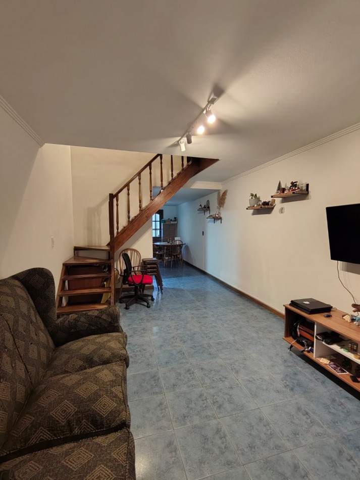 DUPLEX 4 AMBIENTES EN BARRIO SAN JUAN