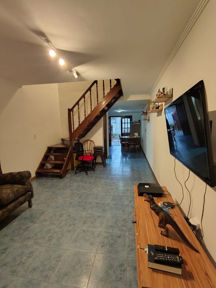 DUPLEX 4 AMBIENTES EN BARRIO SAN JUAN