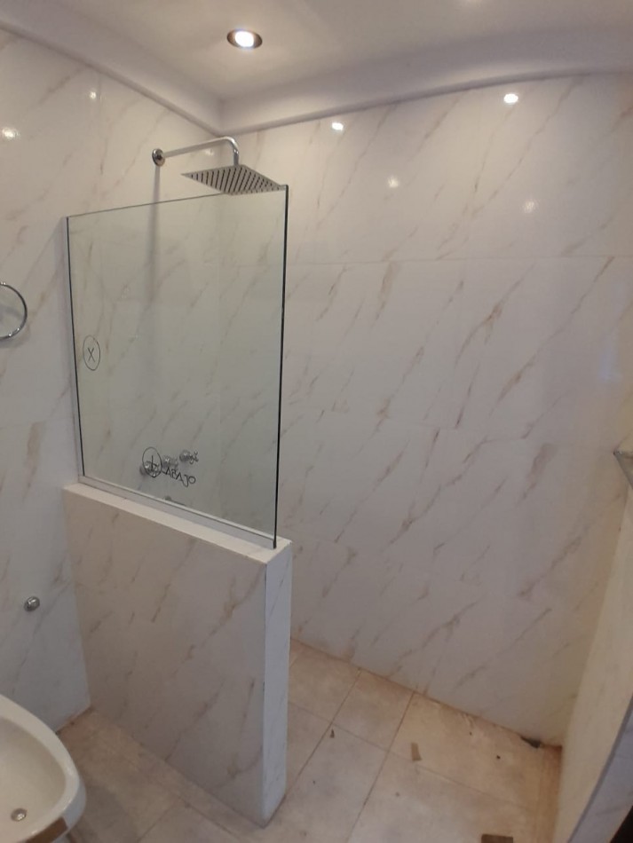 ALQUILER 24 MESES. CHALET EN PLANTA BAJA, 3 AMBIENTES. ZONA FRENCH Y SAN JUAN