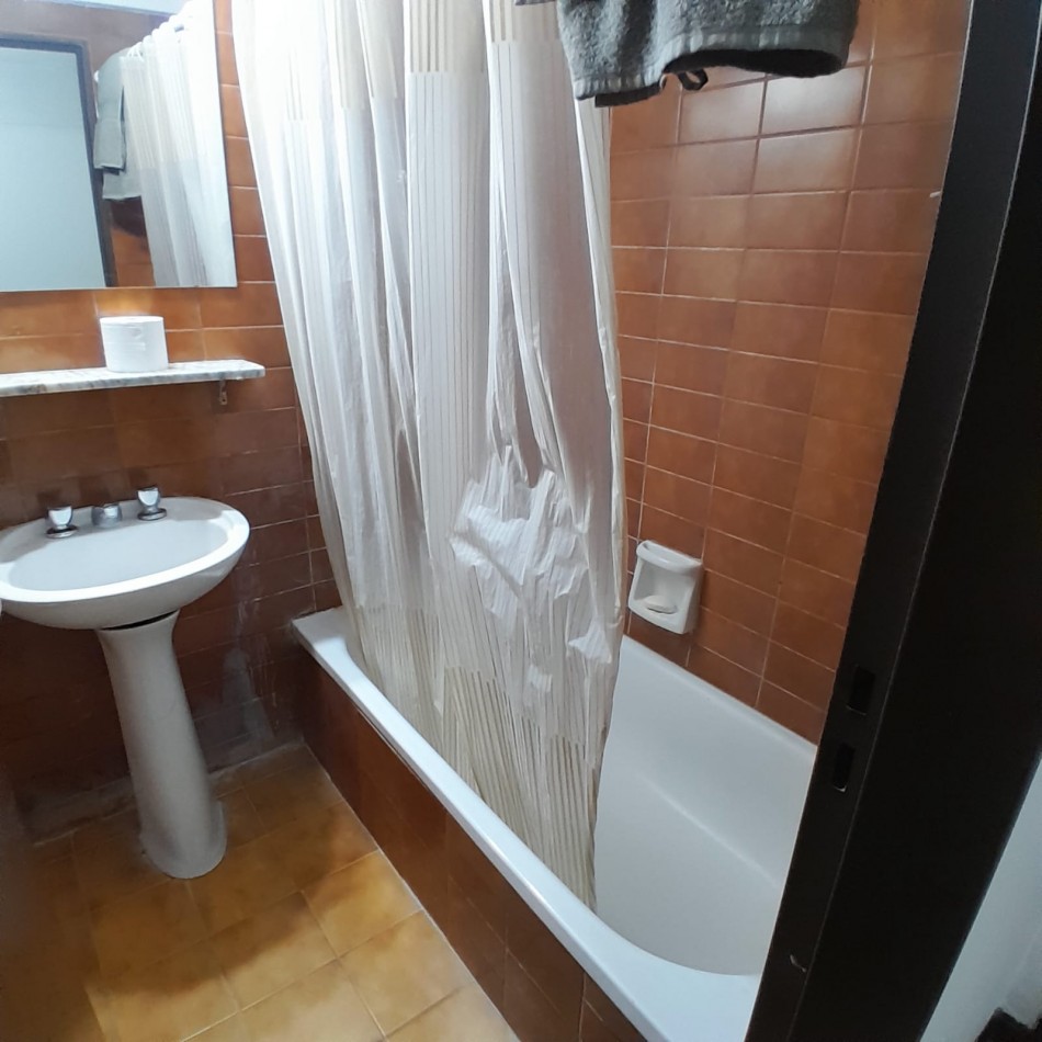 DEPARTAMENTO MONOAMBIENTE EN ZONA CENTRO