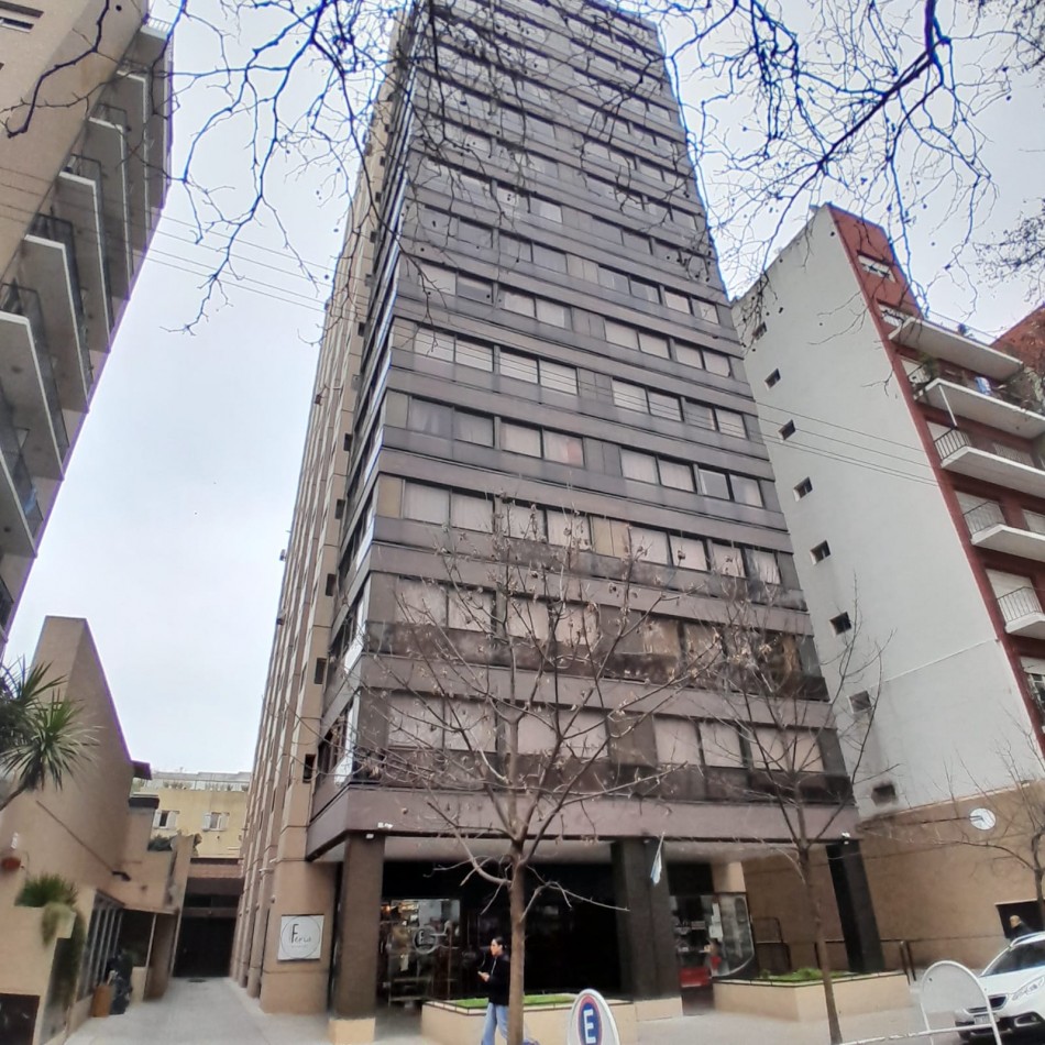 DEPARTAMENTO MONOAMBIENTE EN ZONA CENTRO