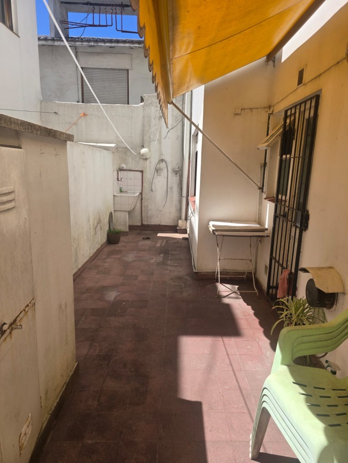 DEPARTAMENTO DE 2 AMBIENTES EN PLANTA BAJA