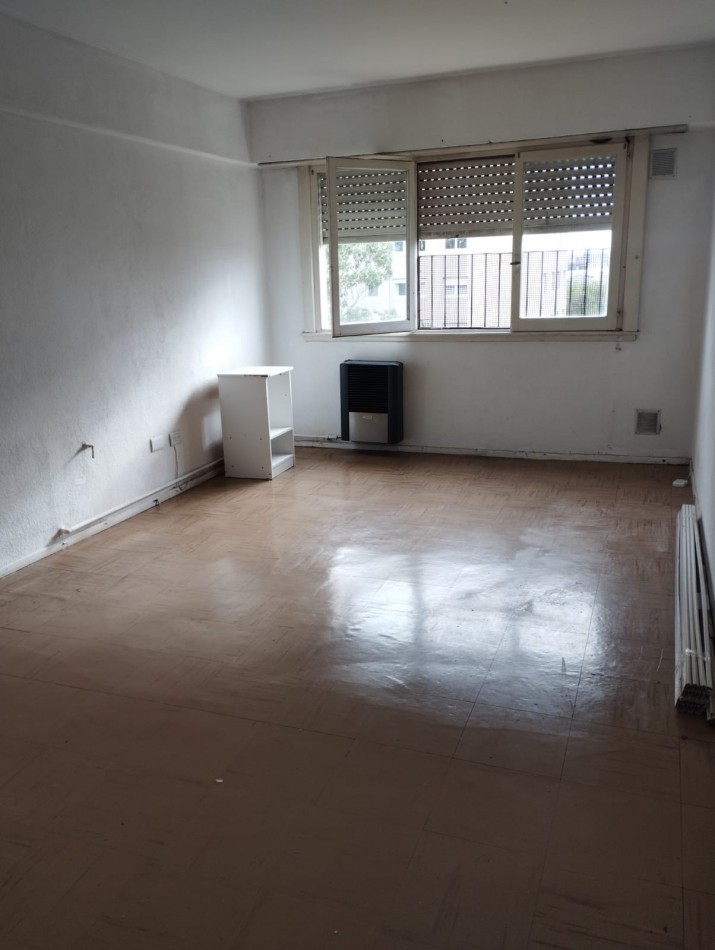 OPORTUNIDAD, DEPARTAMENTO DE 3 AMBIENTES. APTO CREDITO.