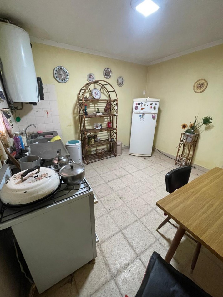 CHALET DE 3 AMBIENTES EN ESQUINA DE LIBERTAD Y TANDIL