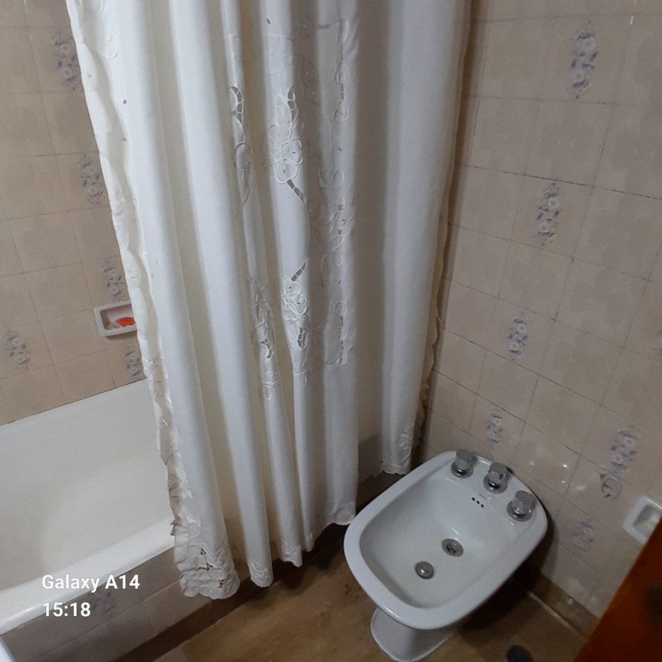 CHALET DE 3 AMBIENTES EN ZONA PUERTO. APTO CREDITO.