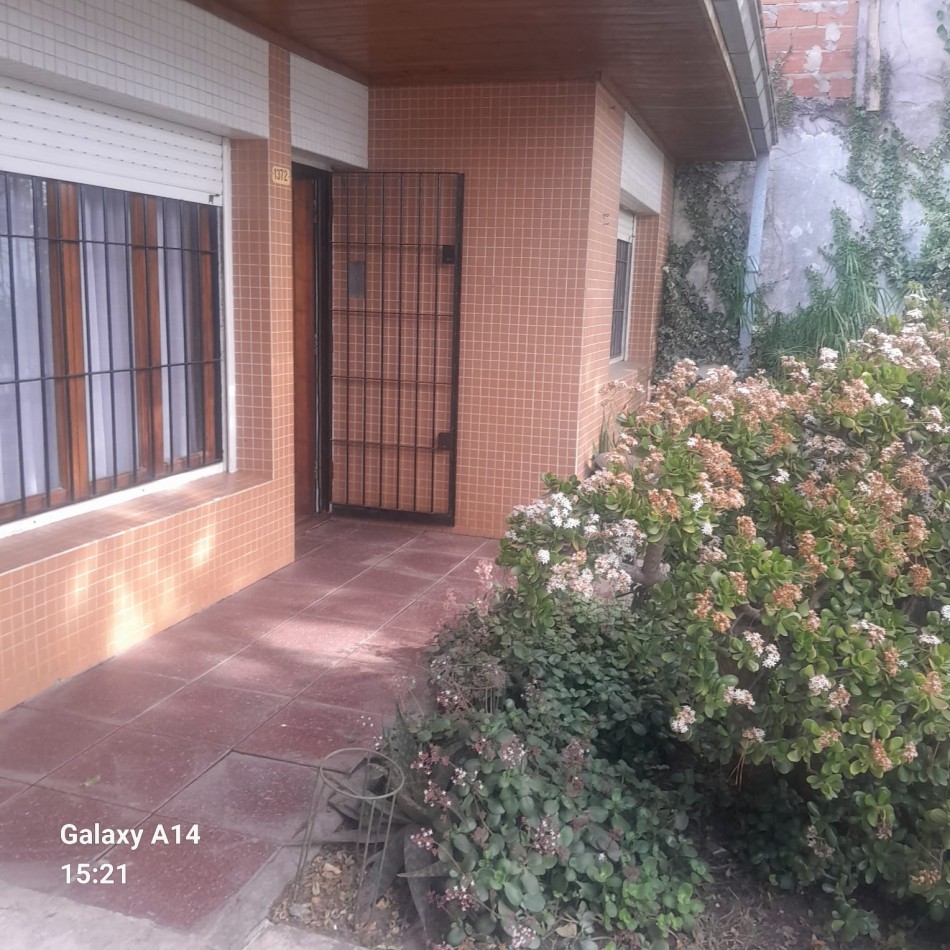 CHALET DE 3 AMBIENTES EN ZONA PUERTO. APTO CREDITO.