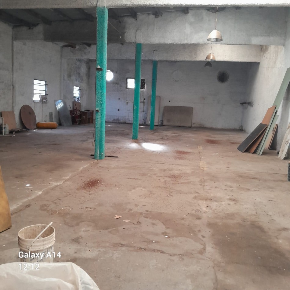 GALPON EN ALQUILER, IDEAL PARA TALLER