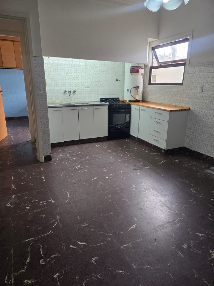 PH DE 4 AMBIENTES EN VILLA PRIMERA