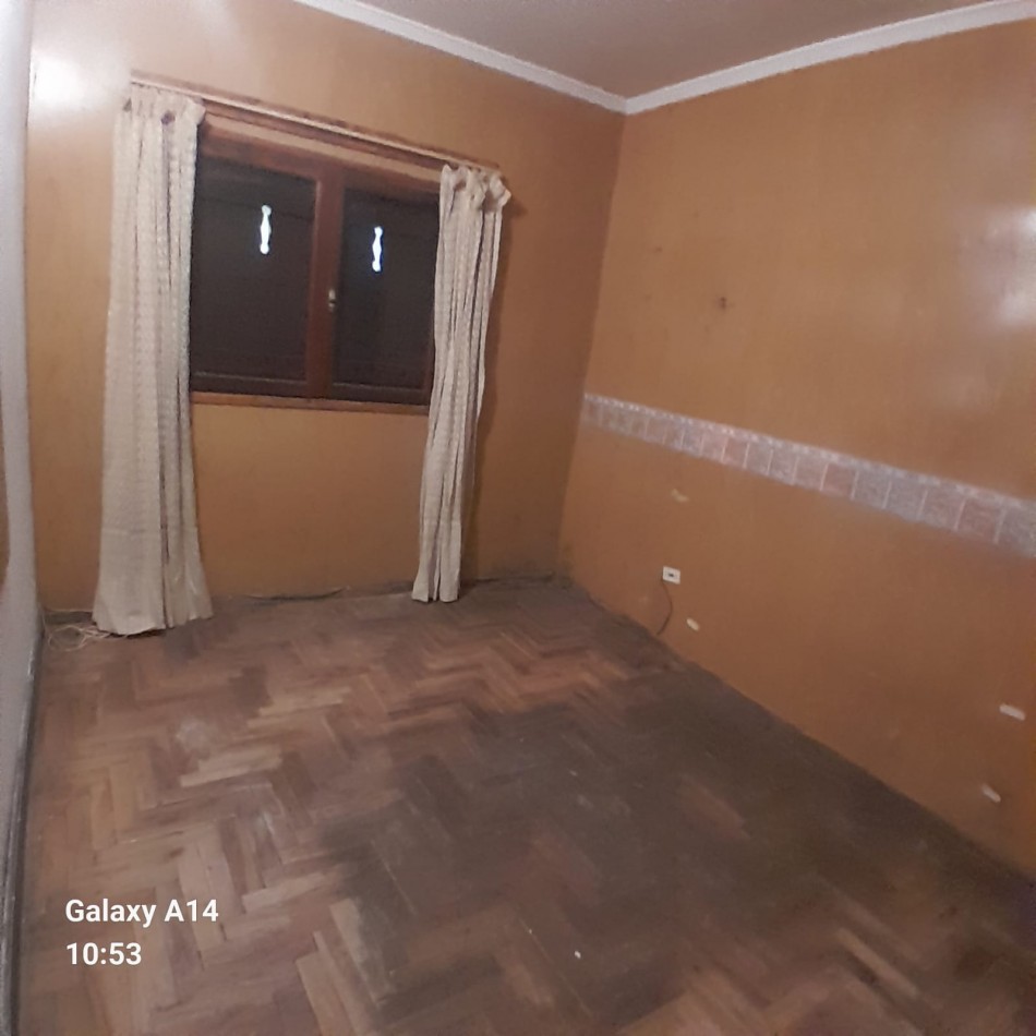 PH DE 2 AMBIENTES A RECICLAR EN BARRIO NUEVA POMPEYA