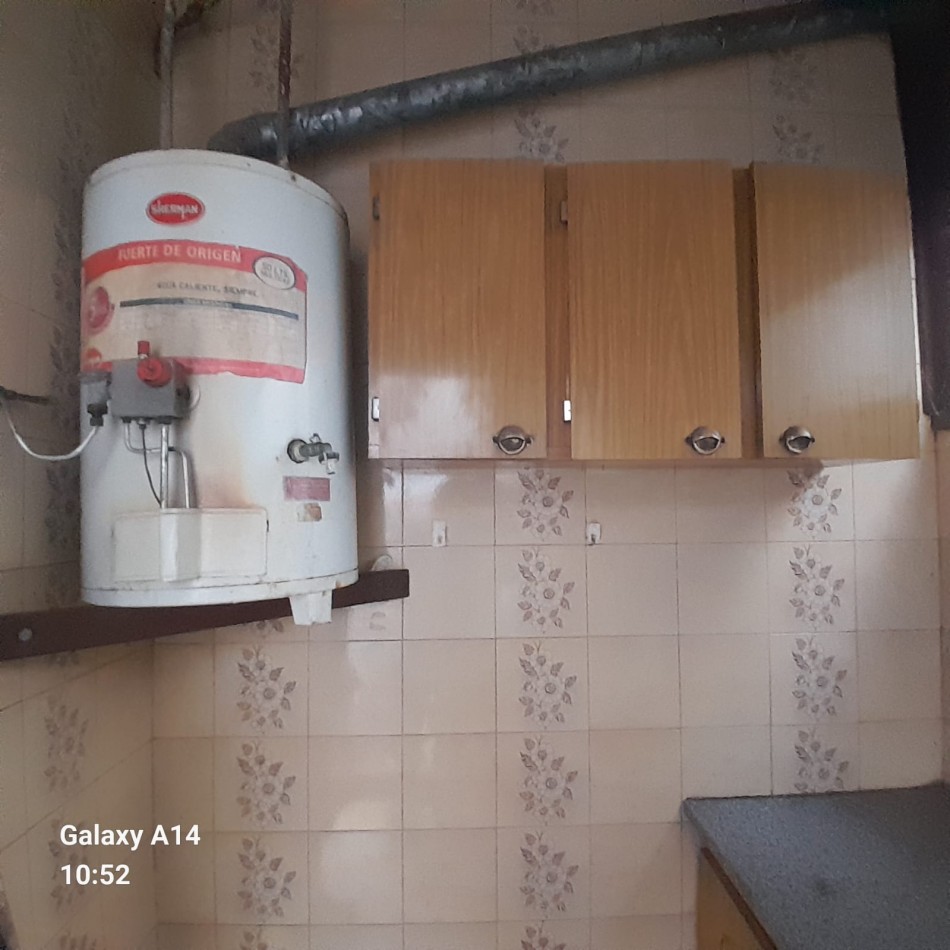 PH DE 2 AMBIENTES A RECICLAR EN BARRIO NUEVA POMPEYA