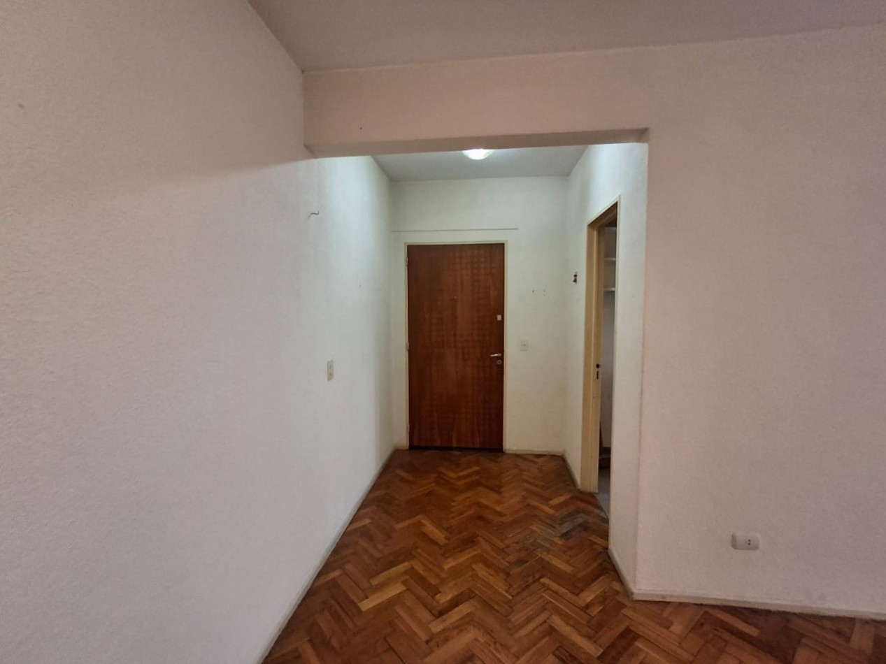 ALQUILER 24 MESES. DPTO 3 AMBIENTES CON BALCON, 9 DE JULIO 5500