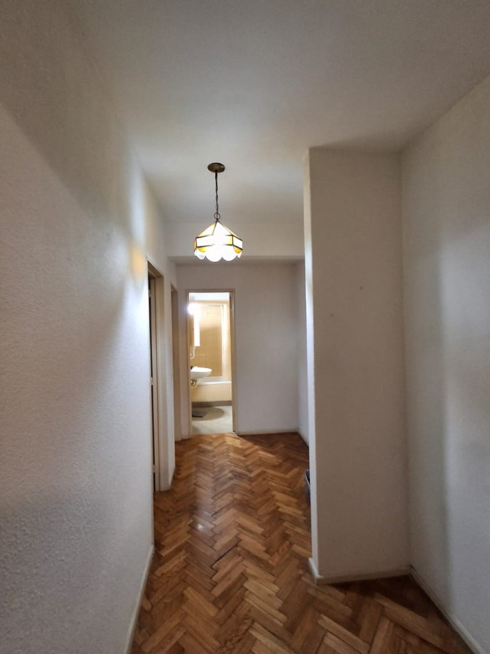 ALQUILER 24 MESES. DPTO 3 AMBIENTES CON BALCON, 9 DE JULIO 5500