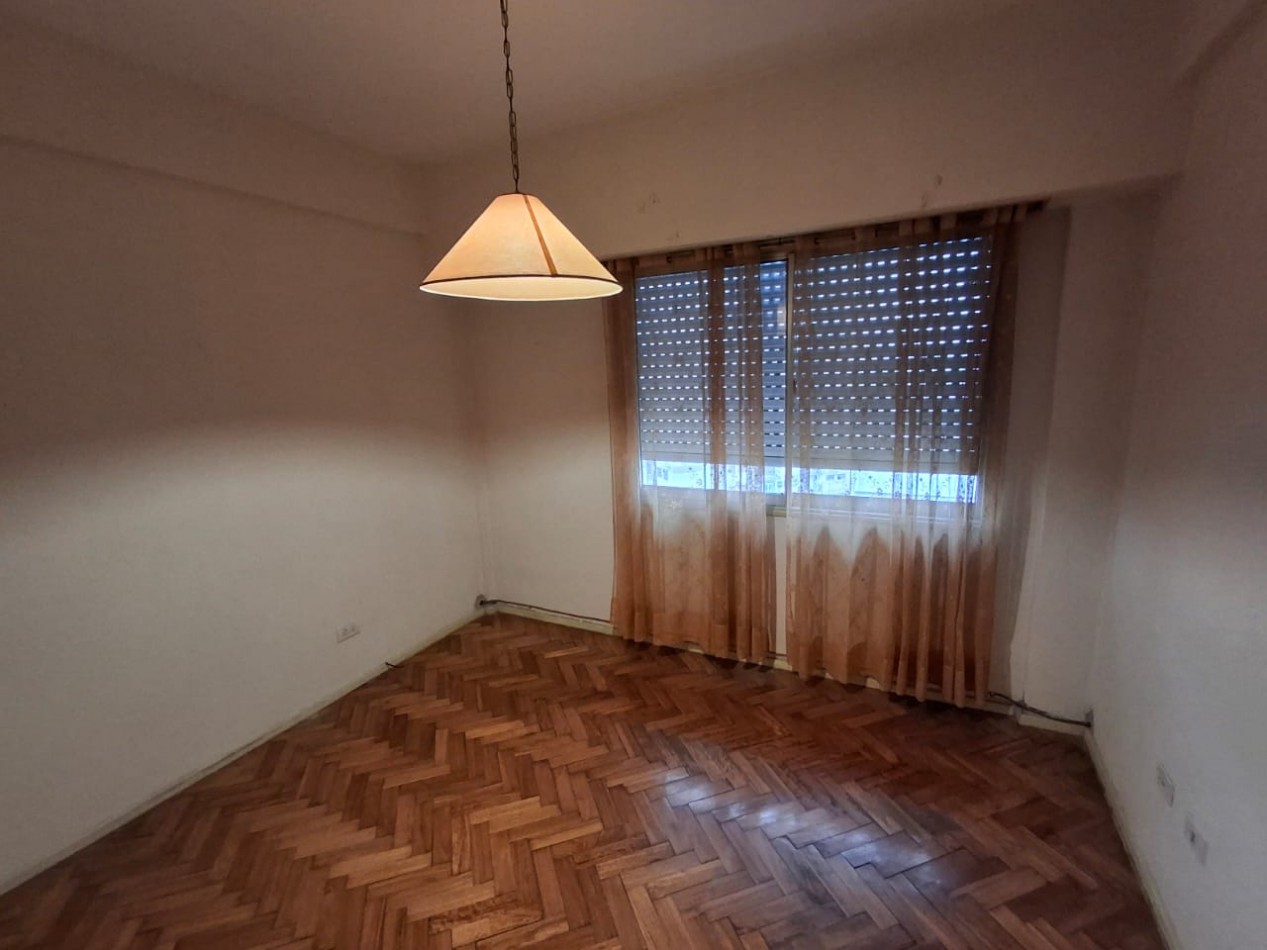 ALQUILER 24 MESES. DPTO 3 AMBIENTES CON BALCON, 9 DE JULIO 5500