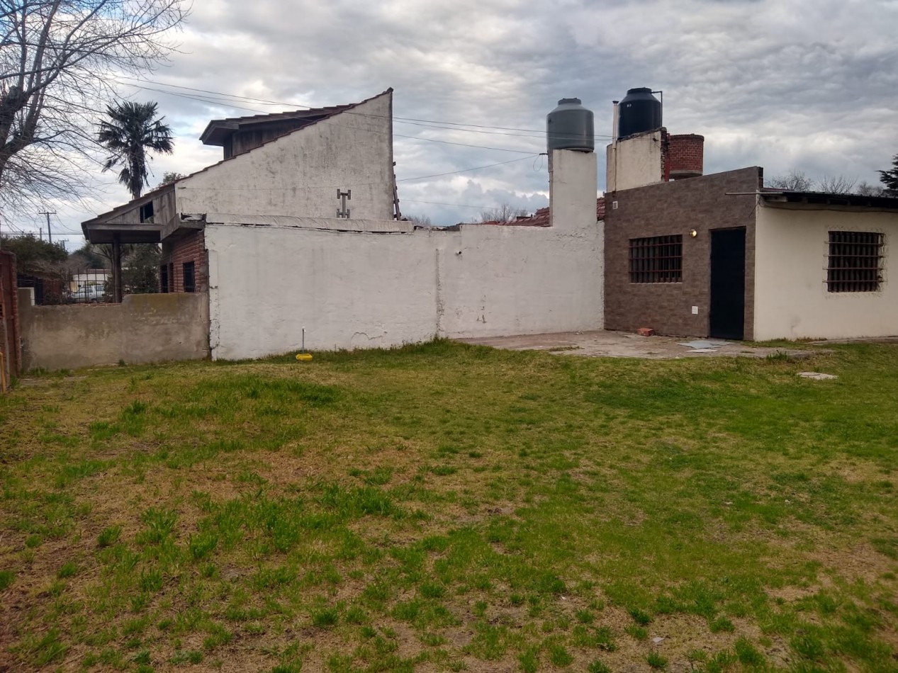 CASA DE 3 AMBIENTES EN BARRIO SAN ANTONIO