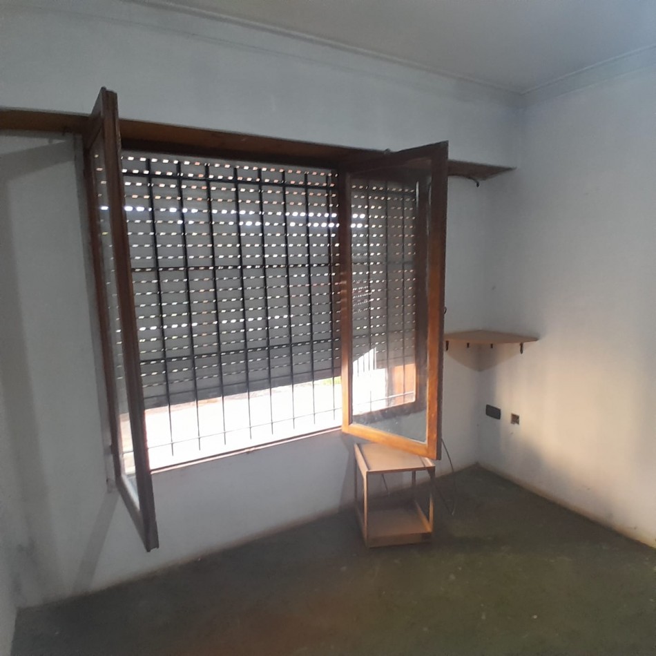 Chalet PH en Barrio San Cayetano