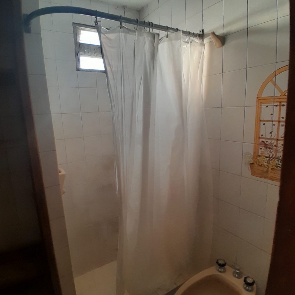 Chalet PH en Barrio San Cayetano