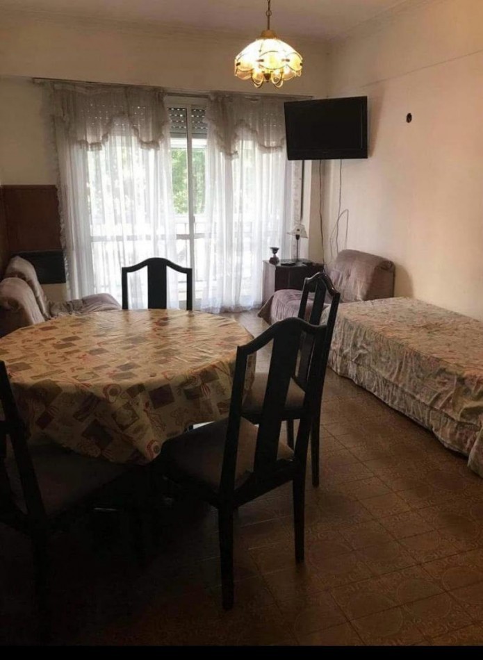 DEPARTAMENTO DE 3 AMBIENTES EN PLAZA COLON