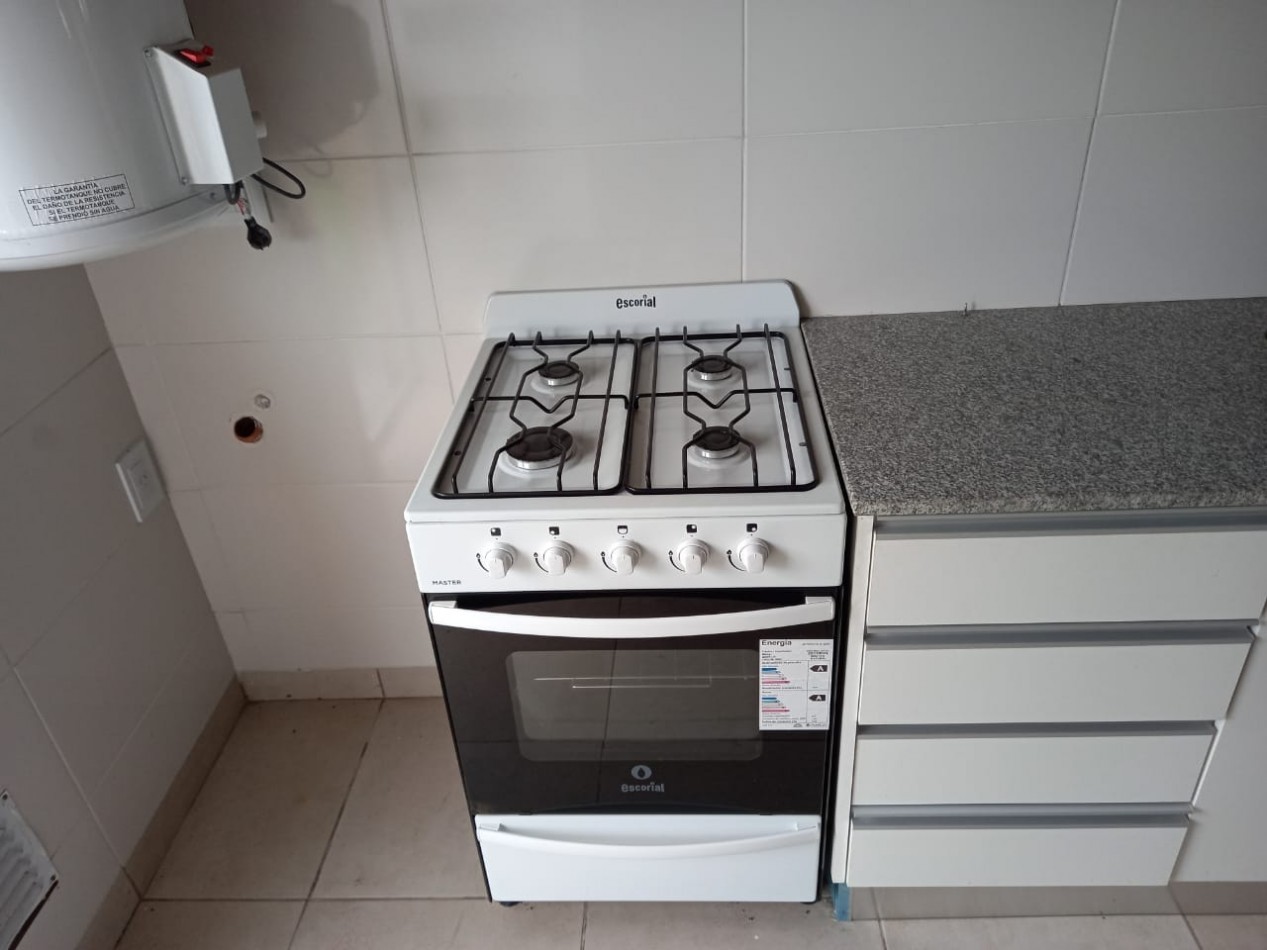 VENTA. DUPLEX DOS AMBIENTES A 1 CUADRA DEL MAR. BARRIO FELIX U. CAMET
