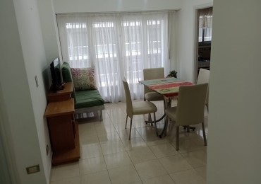 DEPARTAMENTO EN VENTA. PLAZA COLON. UN AMBIENTE CON BALCON