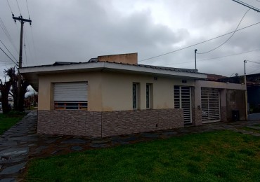 CASA EN VENTA, IDEAL DOS FAMILIAS. BARRIO SAN CAYETANO