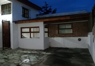 PH EN VENTA. 4 AMBIENTES CON PATIO. ZONA CERRITO SUR