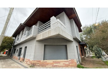 Inmueble en Block en Bronzini 2600