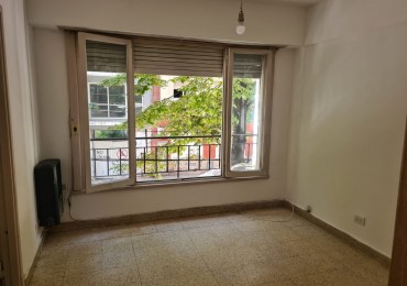 DEPARTAMENTO DE 1 AMBIENTE Y MEDIO ZONA BROWN Y LAS HERAS
