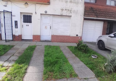 PH DE 2 AMBIENTES CON PATIO